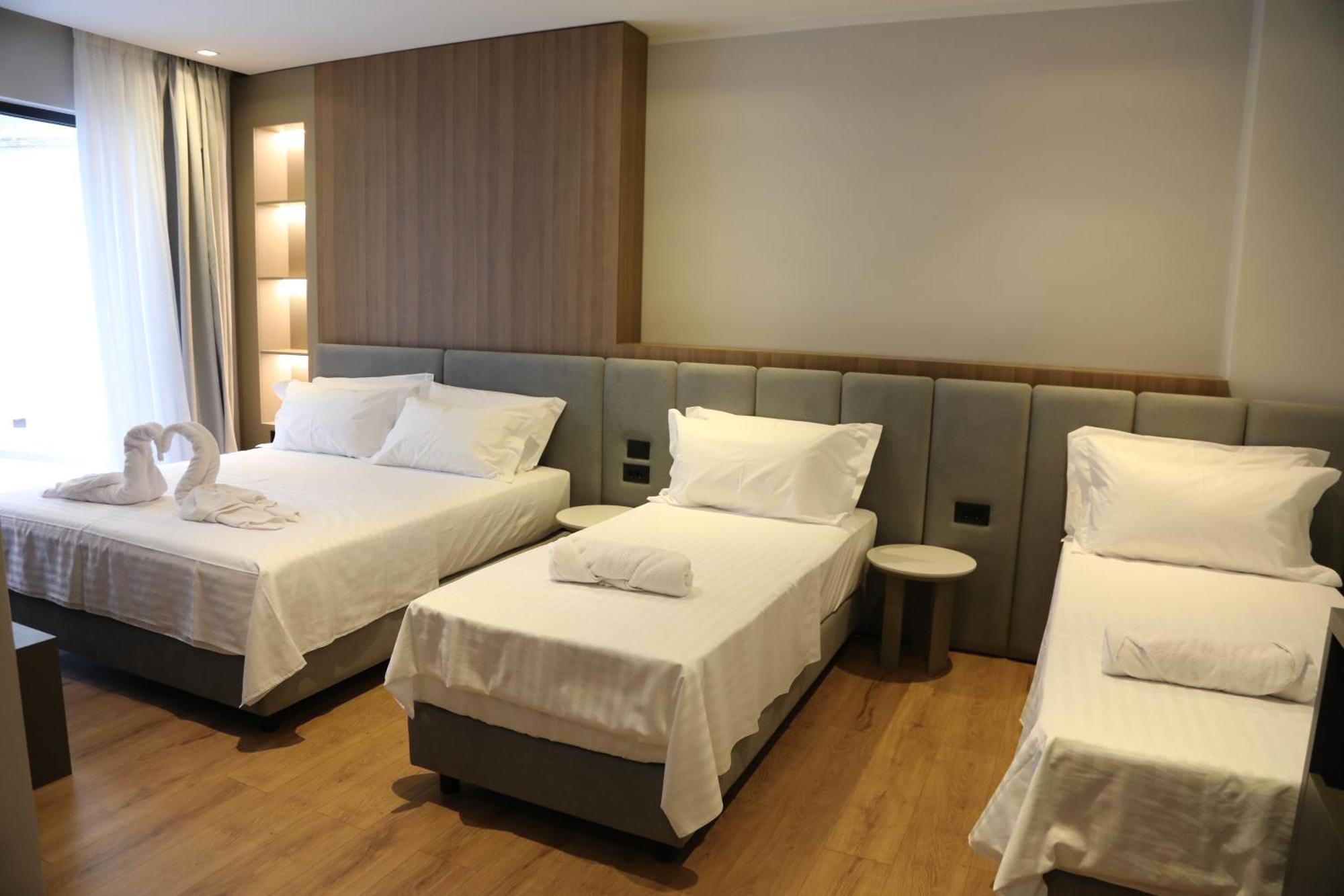 Kruja Luxury Suites Exteriör bild