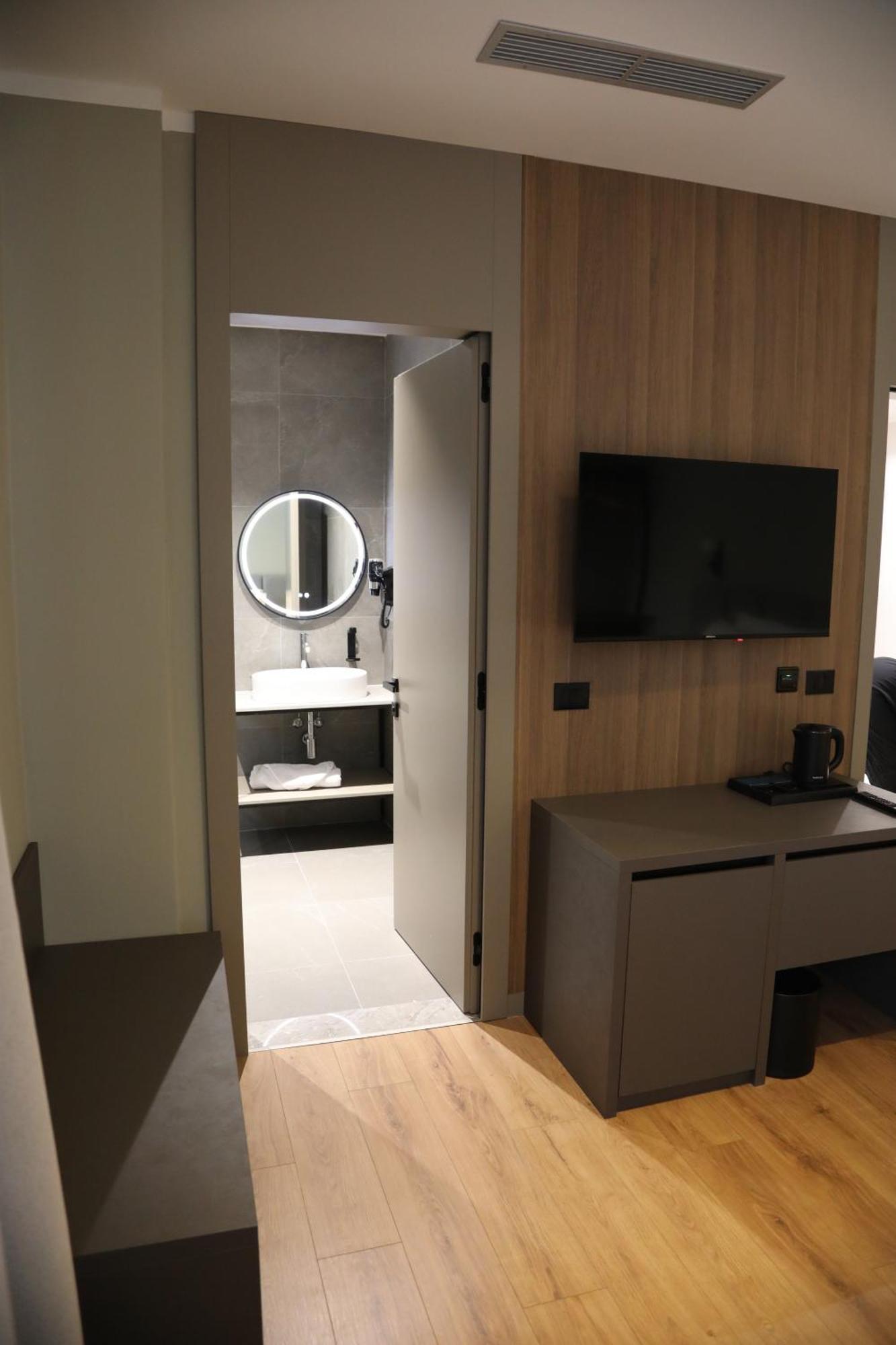 Kruja Luxury Suites Exteriör bild