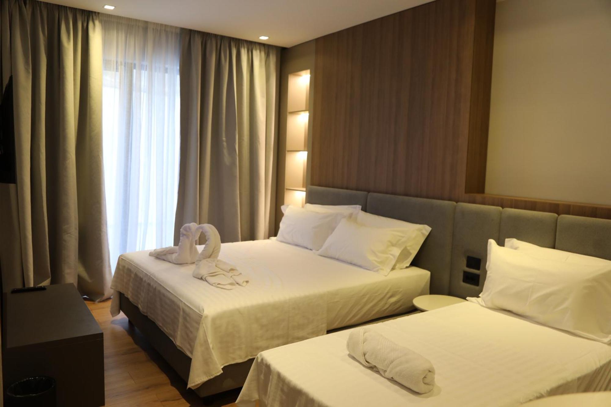 Kruja Luxury Suites Exteriör bild